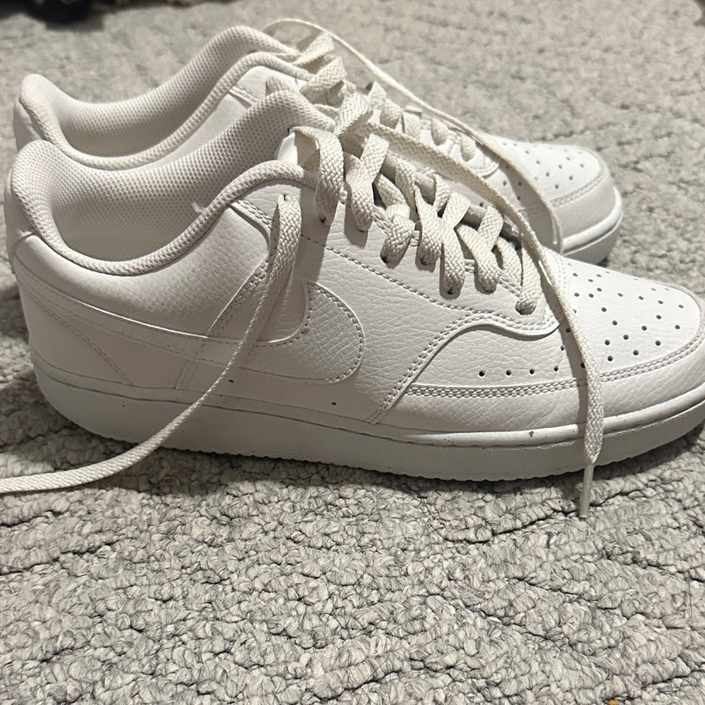 Nike Off White Low-Top Sneakers